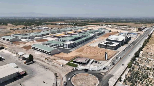 Dünya Kayısı Ticaret Merkezi'nin açılışı için gün sayılıyor