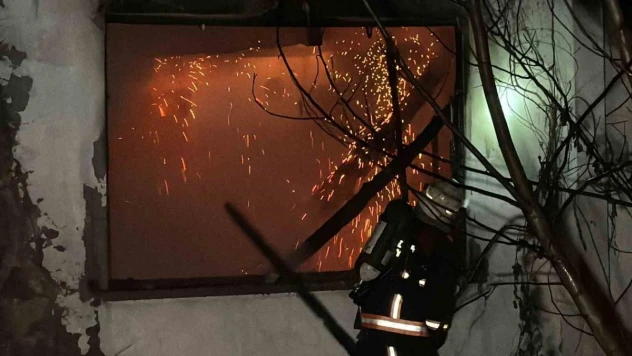 Düzce'deki yangın 4 saat sonra kontrol altına alındı