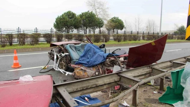 (Düzeltme) 4 arkadaşın yolculuğu faciayla bitti: 2 ölü, 2 yaralı