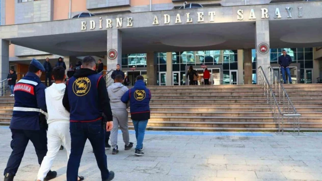 Edirne Jandarması suçlulara göz açtırmıyor