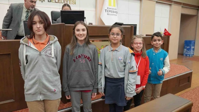 Eko-Okullar Çevre Çocuk Meclisi Başkanını seçti