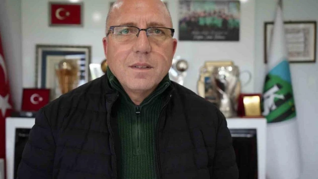 Ekrem Can ile Nijerya'da bulunan Engin Koyun hastaneye başvurdu