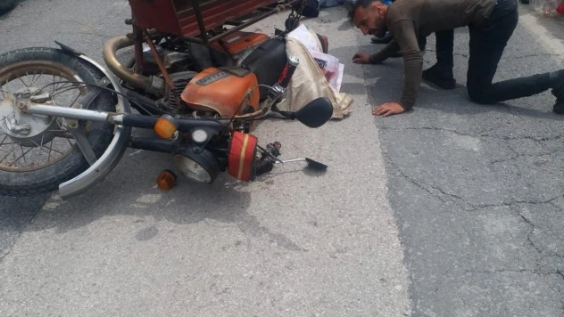 Elazığ'da sepetli motor devrildi: 1 yaralı