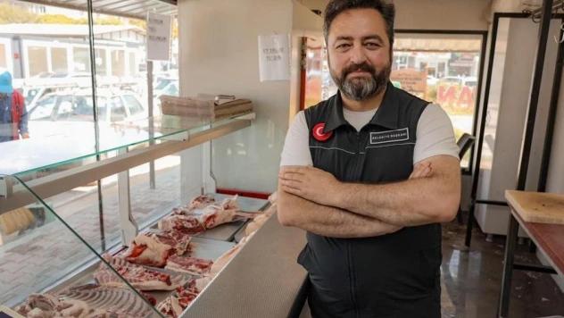 Elbistan Belediyesi'nin Et Tanzim Satış Noktası'nda etin kilosu 2024 yılında da değişmedi