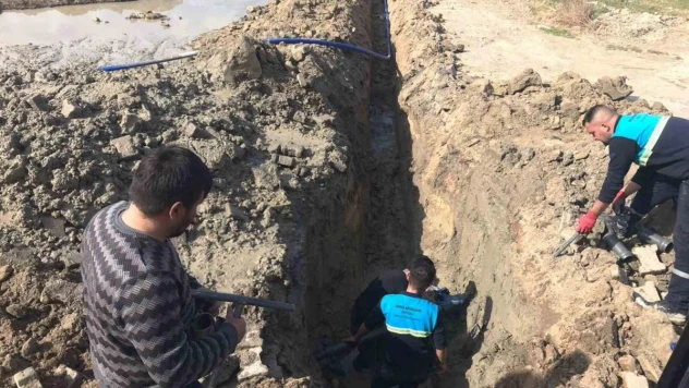 Eldelek Mahallesi'ne içme suyu hattı döşendi