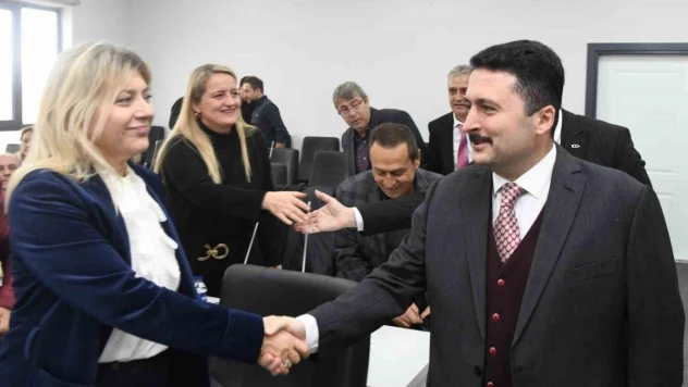 Emekli eğitim neferlerine 'Hizmet Şeref Belgesi'