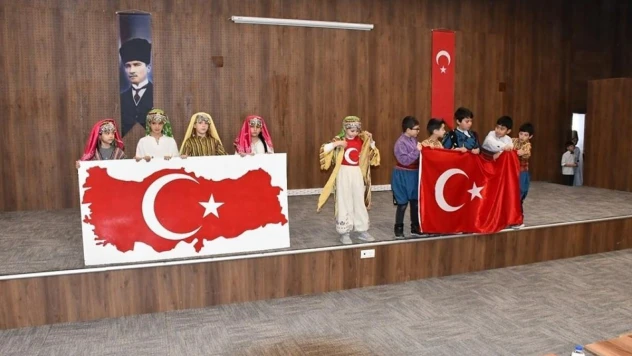 Emet'te Mehmet Akif Ersoy'u anma programı