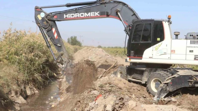 Emirhacılı'da taşkınlara karşı önlem