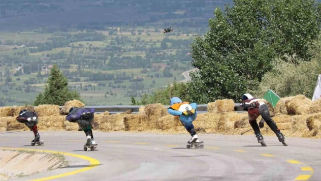 Erzincan'da 2024 Dünya Kaykay İniş Şampiyonası