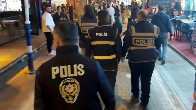 Erzincan'da 7 yıl 4 ay hapis cezası bulunan 8 kişi yakalandı