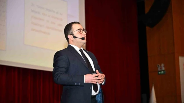 Erzurum'da 'Resmi Yazışma' kuralları  anlatıldı