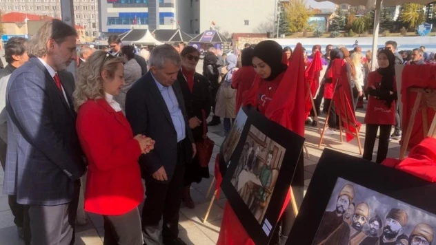 Erzurum'da Yüzyıla Yürüyen Sergi