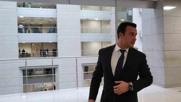 Eşi Polen Atay'ı öldürmeye teşebbüs ettiği iddia edilen iş adamı Adil Can Atay'ın davasında bilirkişi raporu