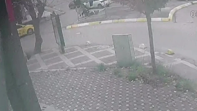 Eski milli futbolcu Oktay Derelioğlu, Kadıköy'de trafikte darp edildi