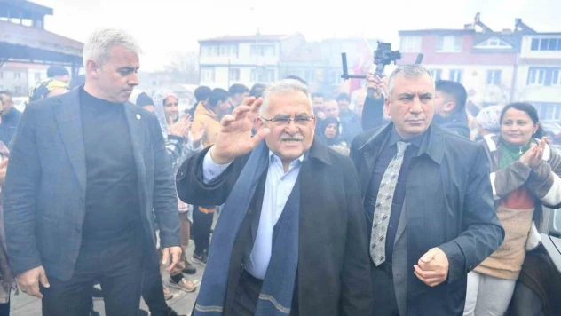 Eskişehir Bağları sakinleri Başkan Büyükkılıç'ı bağrına bastı