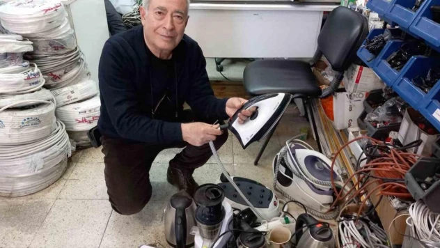 Eskişehir'de 67 yaşındaki Mehmet Usta'nın sevdası elektrikli ev aletleri