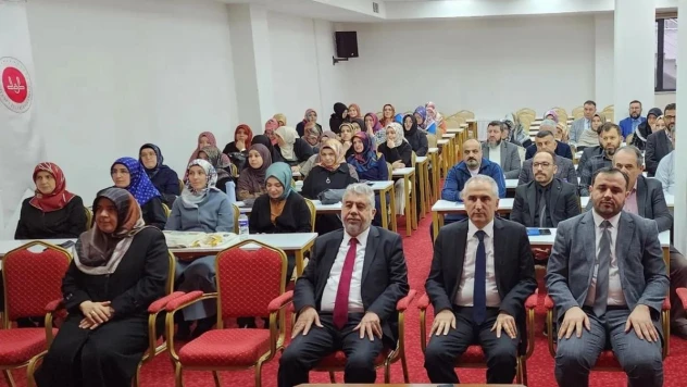 Eskişehir'de işitme engellilere yönelik dini kavramlar semineri başladı