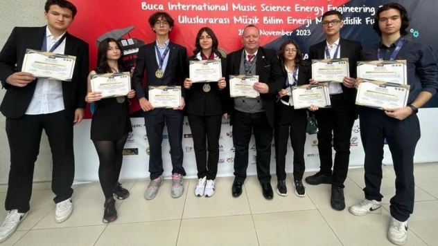 Eskişehir Fatih fen Lisesi projesiyle dünya birincisi oldu