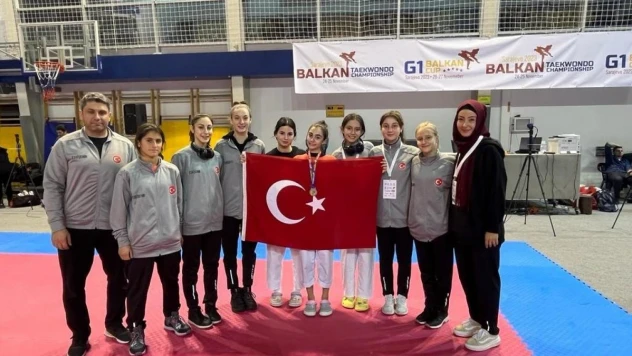 Eskişehirli milli tekvandoculardan Bosna Hersek'te 7 madalya