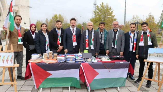 ESOGÜ'den Filistinli öğrencilere destek panayırı