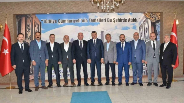 ETSO yönetiminden, Vali Çiftçi ve emniyet müdürü Yırtar'a tebrik ziyareti