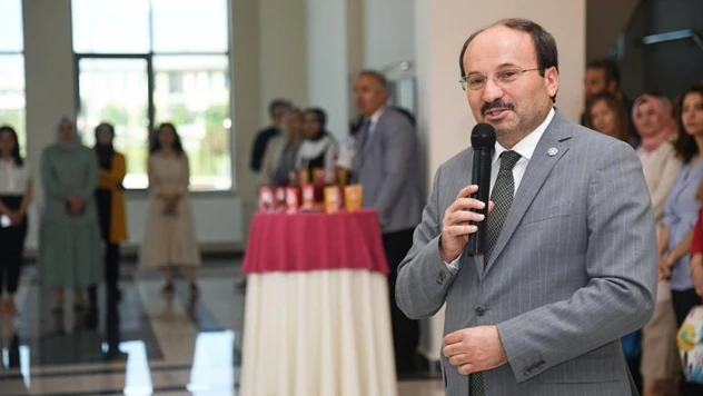 ETÜ Mensupları Kurban Bayramı dolayısıyla bir araya geldi