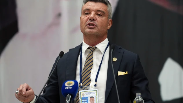 Sadettin Saran  Atatürk Havalimanı Genel Havacılık Terminaline geldi