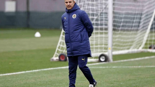 Fenerbahçe'de derbi mesaisi başladı