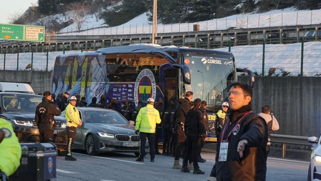 Fenerbahçe, derbi için stada geldi