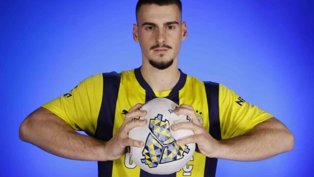 Fenerbahçe, Ognjen Mimovic'in lisansını çıkarttı