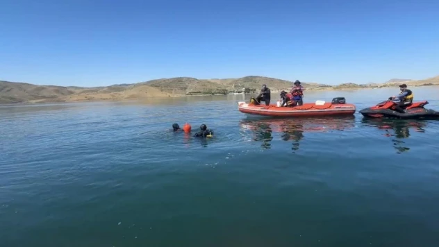 Feribottan baraja atlayan şahsın cansız bendeni bulundu