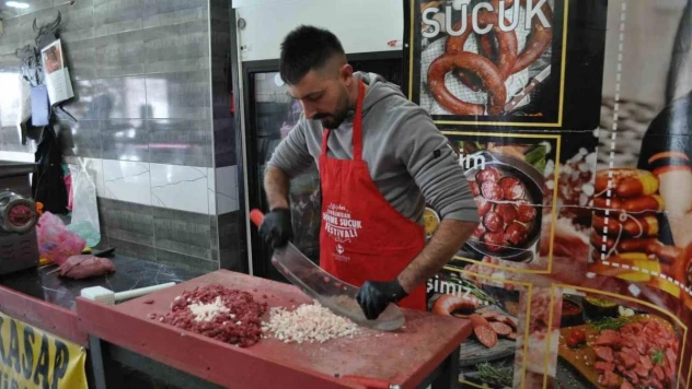 Festival için coğrafi tescilli 8 ton dövme sucuk dağıtılacak