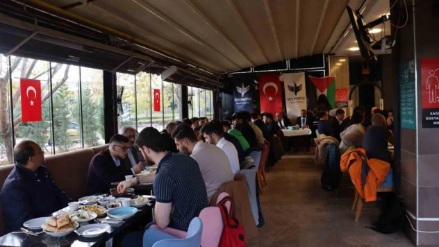 Filistinli öğrenciler kahvaltıda bir araya geldi