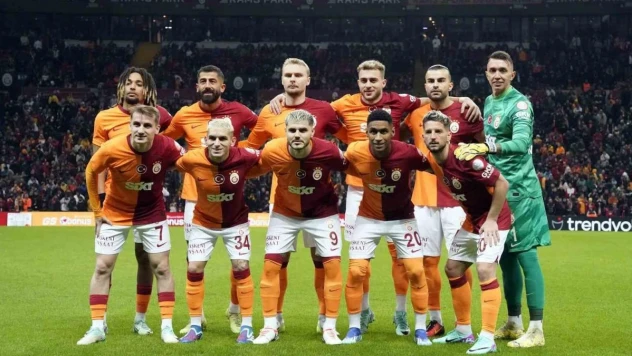 Galatasaray'da hedef yeni yıla kupa ile girmek