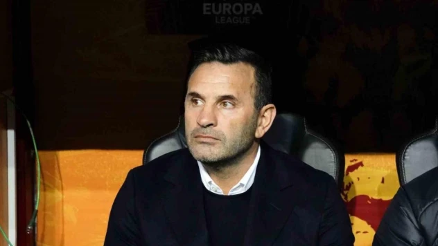 Galatasaray'da Okan Buruk 11'i değiştirmedi