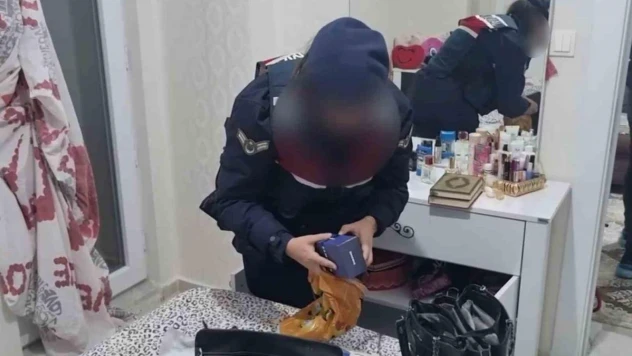 Gaziantep'te DEAŞ'a medya operasyonu: 2 gözaltı, 1 tutuklama