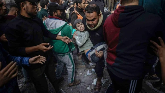 Gazze'de can kaybı 17 bin 700'e yükseldi