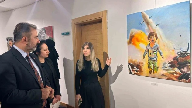 Gazze'deki dramı üniversite öğrencileri tuvale yansıttılar