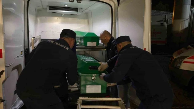 Gemi mürettebatından İsmail Kaptan'ın cenazesi ailesine teslim edildi