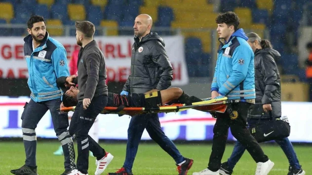 Gençlerbirliği'nde Fırat Tulgayoğlu, ameliyat edildi