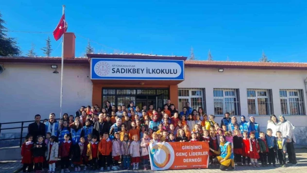 Girişimci Genç Liderler 'Yeni Döneme Merhaba' etkinliğini sürdürüyor