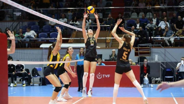 Göztepe Voleybol'dan üç maçlık galibiyet serisi