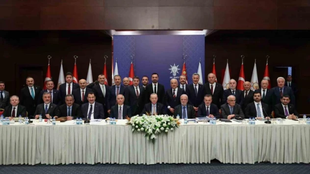 Güler: 'Gökyüzü otağımız, al bayrak sancağımız'