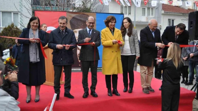 Güllük Belde Evi'nin açılışı yoğun katılımla gerçekleştirildi
