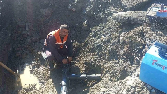 Hakkari'de 6 ayrı noktada su arızası giderildi