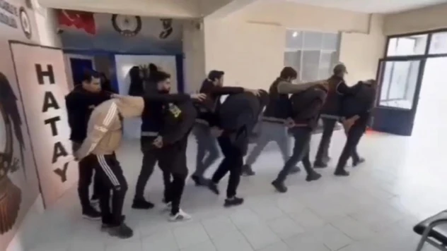 Hatay'da 58 kaçak göçmen yakalandı