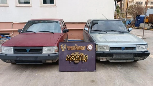 Hatay'da çalıntı 2 araç bulundu, 4 kişi tutuklandı