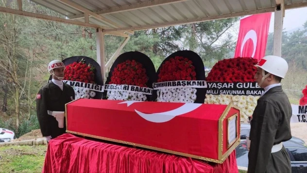 Hataylı şehit son yolculuğuna uğurlandı