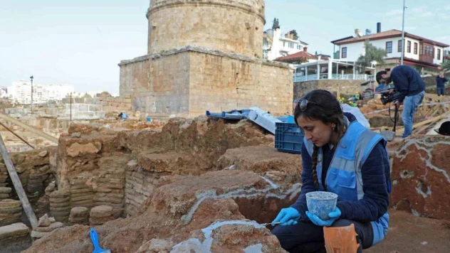 Hıdırlık Kulesi çevresine seyir terası