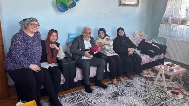 Hisarcık Belediyesinin 'Hoş geldin bebek' projesi